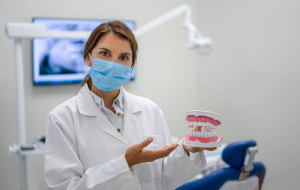 Best Broken or Cracked Tooth Emergency Dentist in Medford, NY